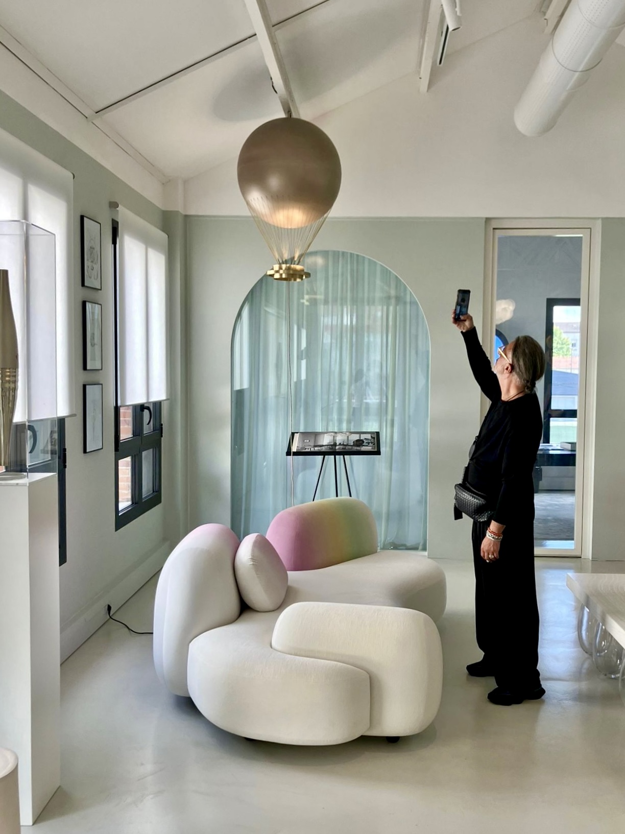 6830315a-e00d-4c0b-9ddf-245e7b5d2f16 2